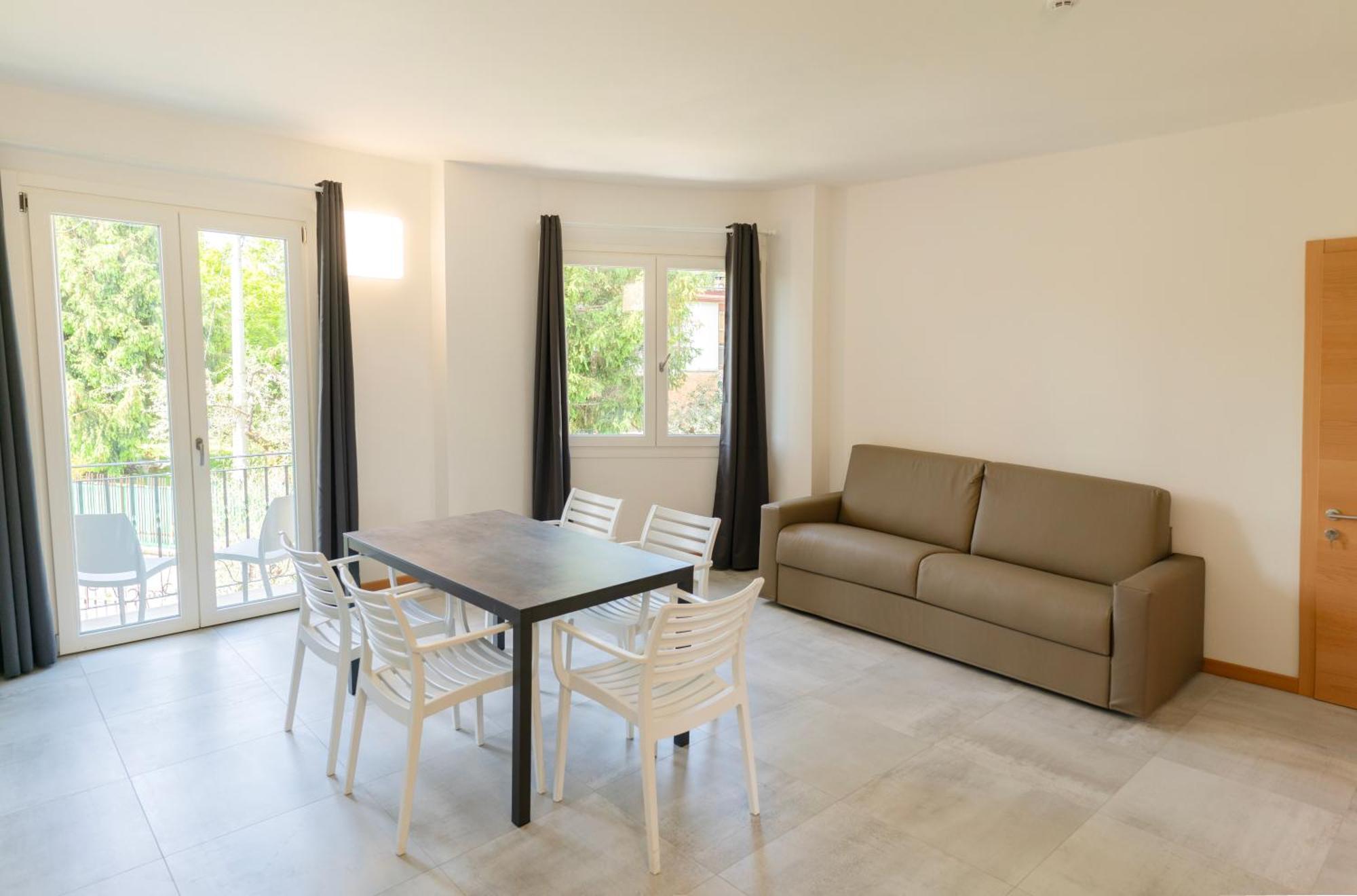 Residence Molino - Holiday Apartments Манерба-дель-Гарда Экстерьер фото